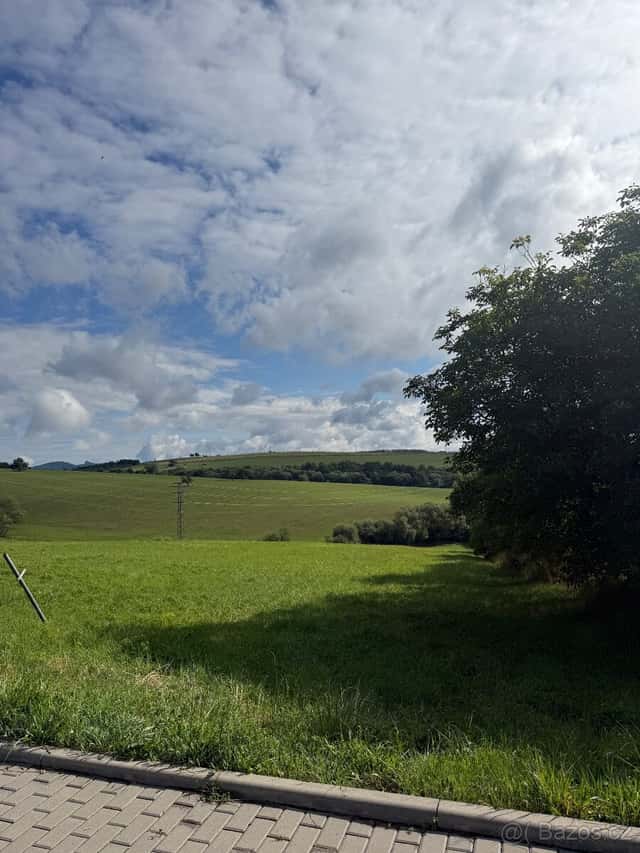 Prodej pozemků Valašské Klobouky 1647m2, okres Zlín