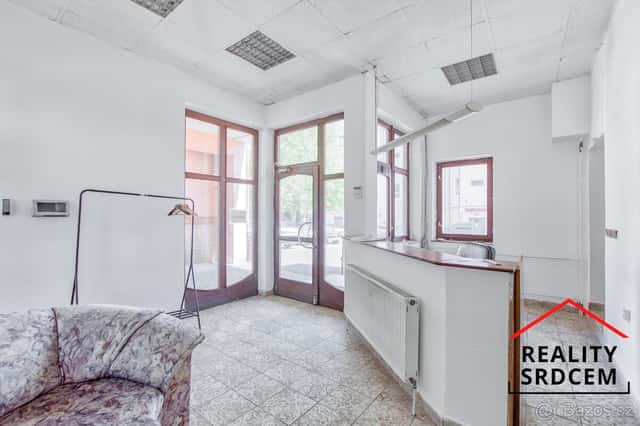 Pronájem kancelářských či skladovacích prostor, 37 m2, Opava, okres Opava