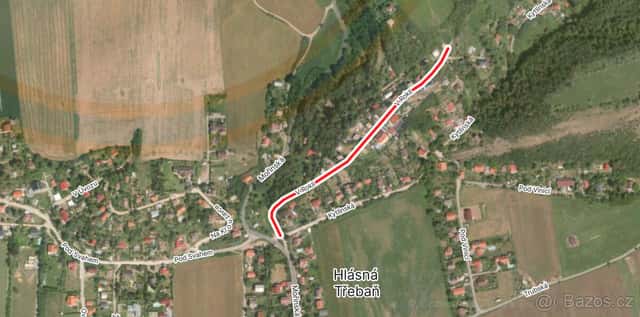 Exkluzivní stavební pozemek se SCHVÁLENÝM STAVEBNÍM POVOLENÍ, okres Beroun