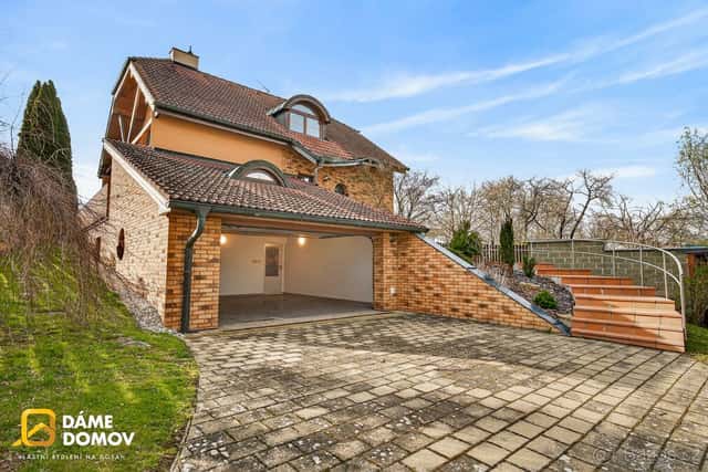 Prodej rodinného domu 250 m², Žeranovice, ev.č. 14565, okres Kroměříž