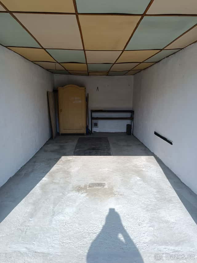 Garáž Cheb, okres Cheb