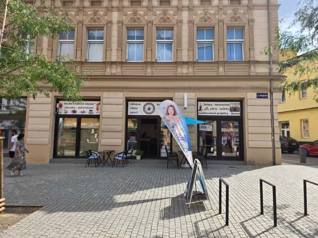 Pronájem zavedené kavárny, okres Kladno