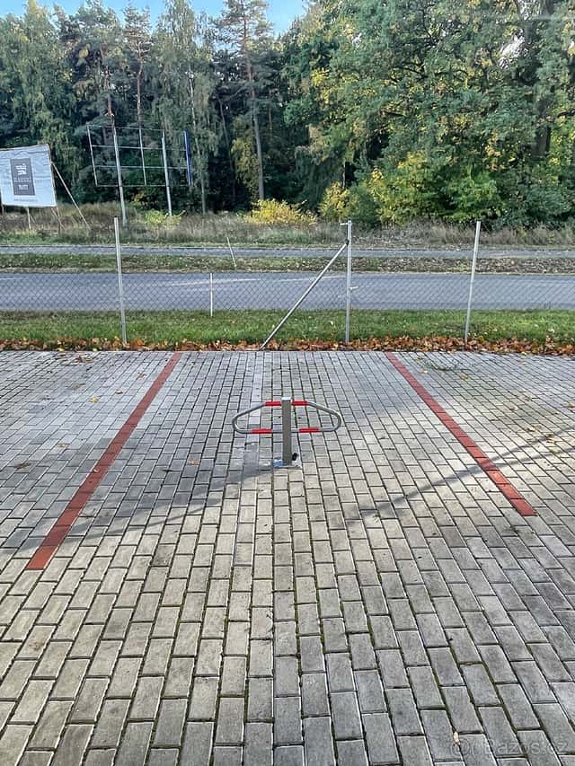 Parkovací stání Kladno -Rozdělov, ul. Sportovců / Havlíčkova, okres Kladno