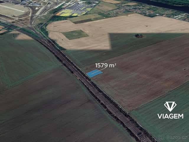 Pole 1 579 m², okres Mělník