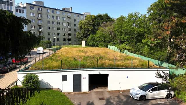 Prodej garáže 20 m² Pod Kaštany, Brno, okres Brno-město