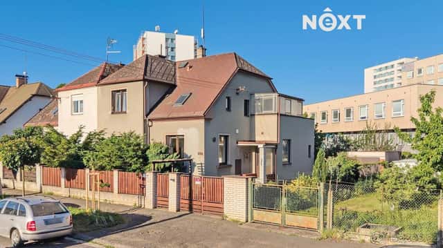 Prodej komerční Apartmány, 168㎡, okres Hradec Králové