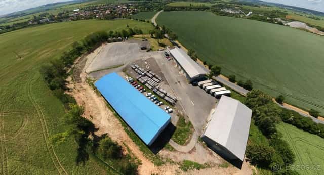 Pronájem obchodního prostoru 15000 m² Fügnerova, Plaňany, okres Kolín
