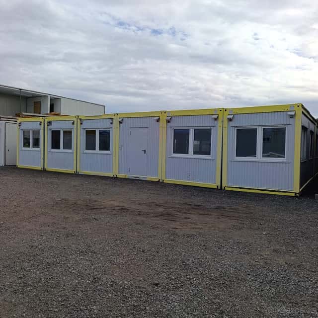 Modulární dům/kancelář/set 12 obytných kontejnerů 180m², okres České Budějovice