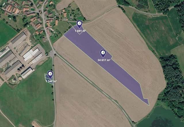Prodej pole v k.ú. Radvánov a Zahořany a Vesec, okres Písek
