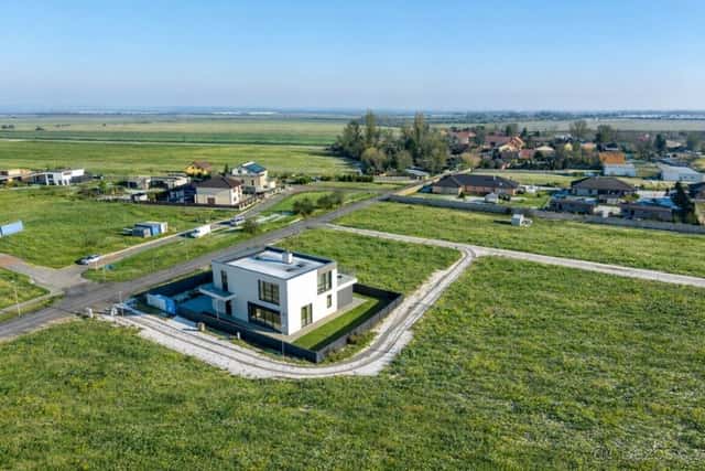 Prodej pozemku pro bydlení, 857 m2, Jenštejn, okres Praha-východ