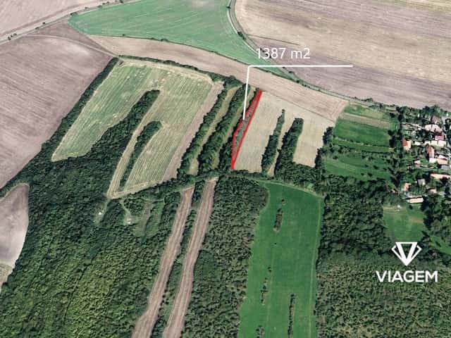 Spekulační - komerční a ostatní 1 387 m², okres Louny