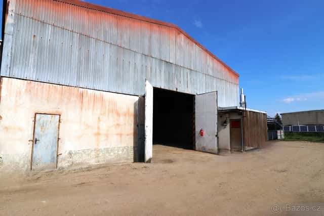 Pronájem skladového prostoru 950 m² - Vranovice, ev.č. 20391, Brno venkov, okres Brno-venkov