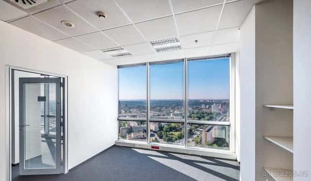 Kanceláře u metra Pankrác , Praha 4 – BEZ PROVIZE od 23m2, Praha 4