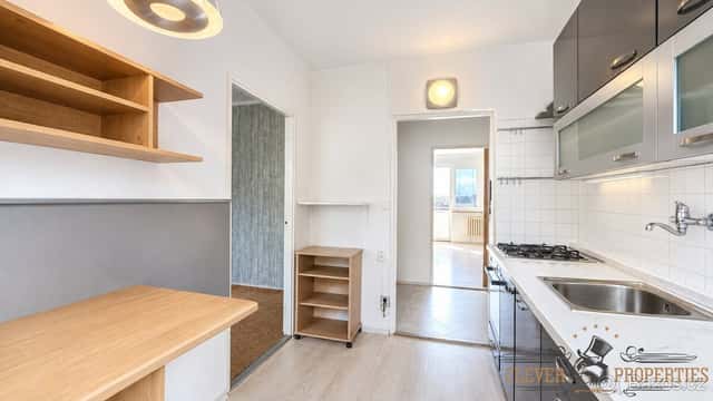 Prodej bytu 4+1 63 m², Hradec Králové - Slezské Předměstí, okres Hradec Králové