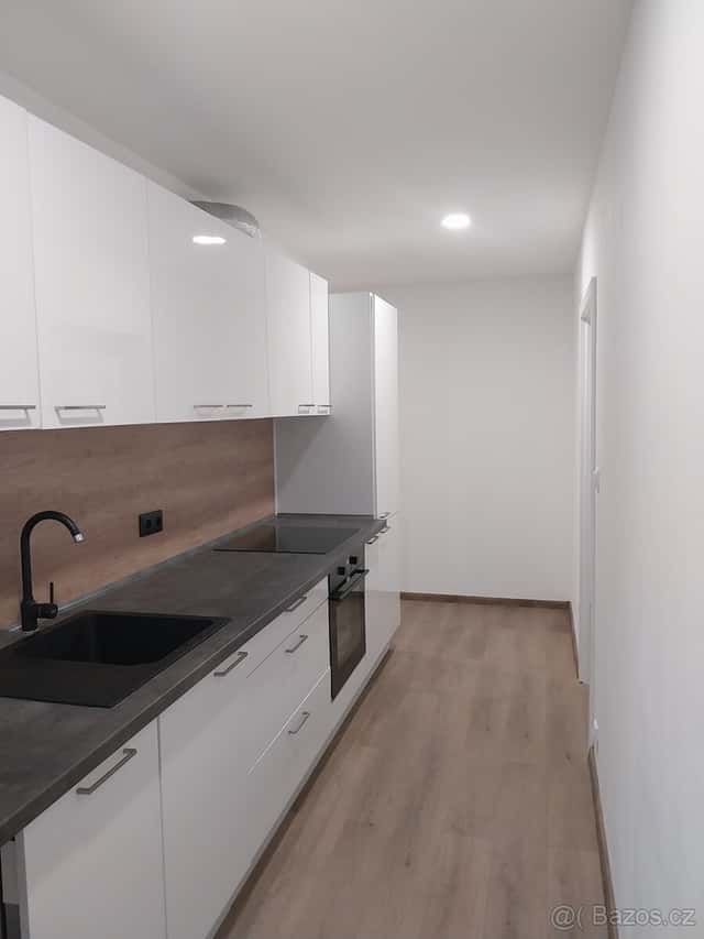 Nabízím pronájem bytu 3+1 s balkonem Radonice u Kadaně, okres Chomutov
