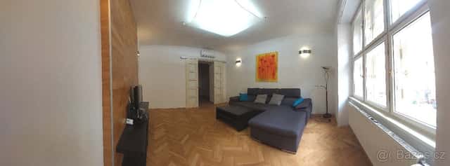 Byt 3+1 v o.s.,88.9m² na Floře Vinohrady, Praha 3