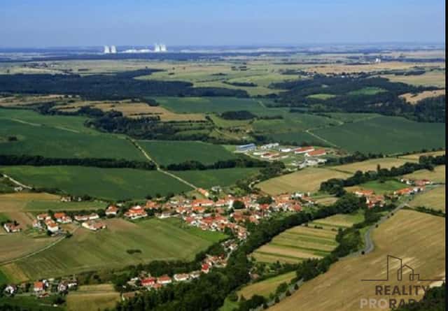 Prodej pozemků 15 454 m2 - Černín, okr. Znojmo, okres Znojmo