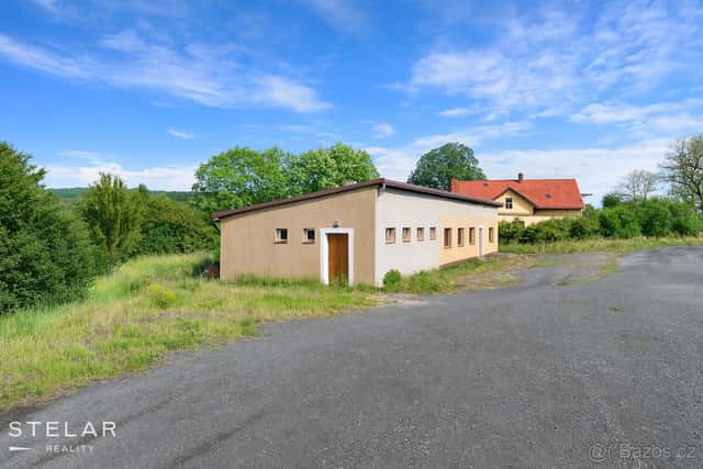 Prodej objektu k podnikatelské činnosti s pozemek o rozloze, okres Bruntál