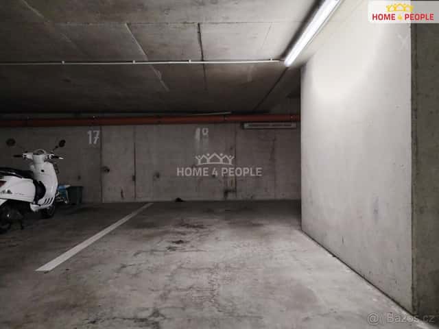 Prodej garážového stání, Praha 9 - Běchovice, Praha 9