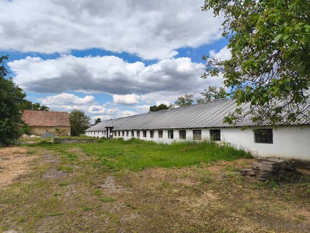 prodej zemědělské stavby - Hostěradice, okres Znojmo