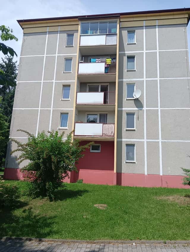 Prodám 2 kk s výtahem Slavičín po celkové rekonstrukci, okres Zlín