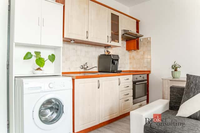 Prodej, byty/2+kk, 31 m2, Troja 546/1, 18100 Praha 8 [ID 864, Praha 8