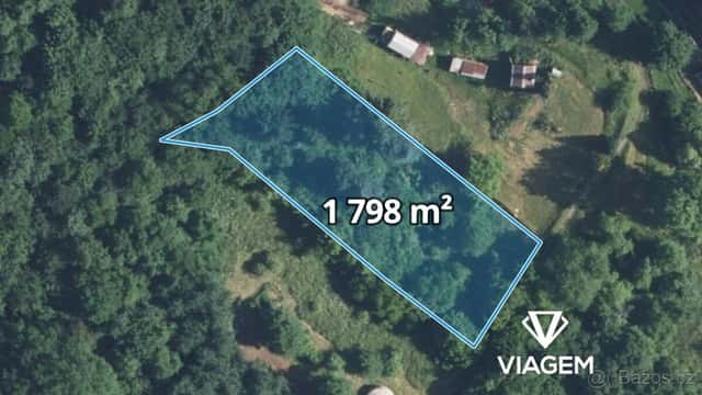 Zahrada 1 798 m², okres Děčín