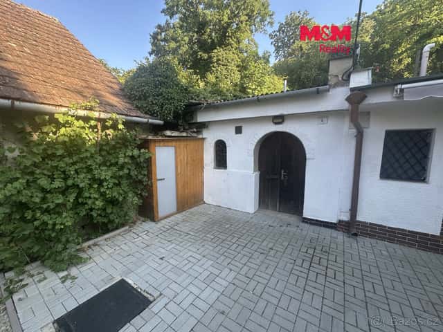 Prodej vinného sklepu v Hustopečích, ul. Kpt. Jaroše, okres Břeclav
