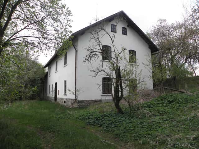 Chalupa - RD a stavební pozemek blízko u Plzně, okres Plzeň-sever