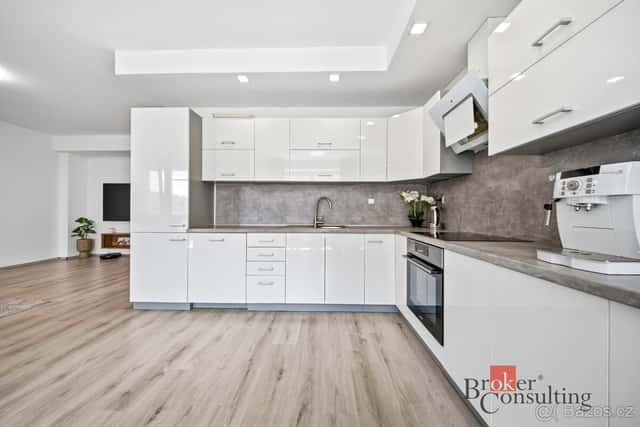 Prodej, byty/3+kk, 103 m2, Jana Masaryka 1797/1, Nový Hradec, okres Hradec Králové