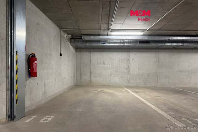 Pronájem garážového stání, 18 m², Plzeň, ul. Rejskova, okres Plzeň-město