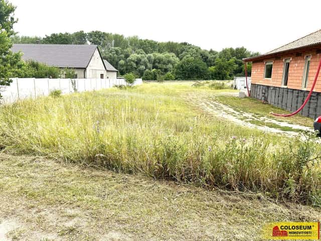 Brod nad Dyjí, pozemek pro bydlení, 1667 m2, sítě - pozemek, okres Břeclav
