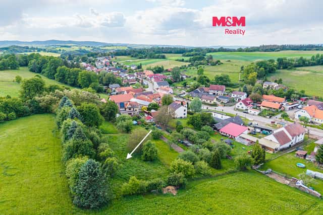 Prodej pozemku k bydlení, 1693 m², Benešov - Úročnice, okres Benešov