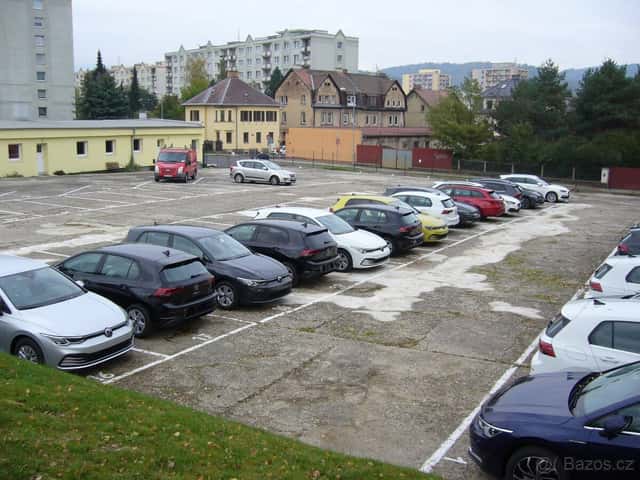 Pronajmu parkovací místa Zelená Děčín 3., okres Děčín