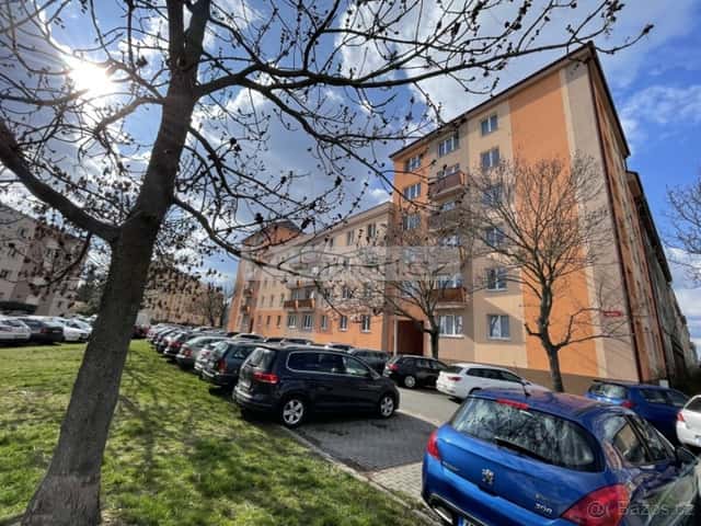 Pronájem slunného bytu 3+kk+B po rekonstrukci, Plzeň - Bory, okres Plzeň-město