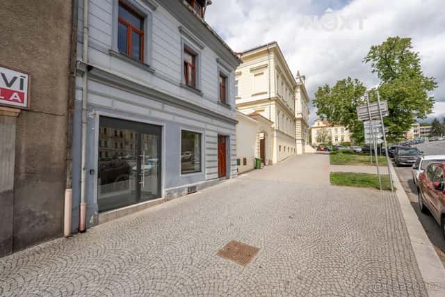 Pronájem komerční Kanceláře, 35㎡, okres Kladno