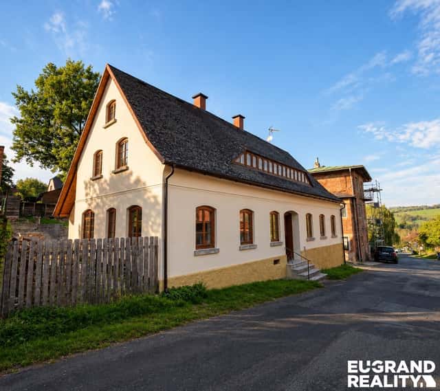 Jiřetín pod Jedlovou -RD /chalupa/ 5+1/ - 104m2 + zahrada, okres Děčín