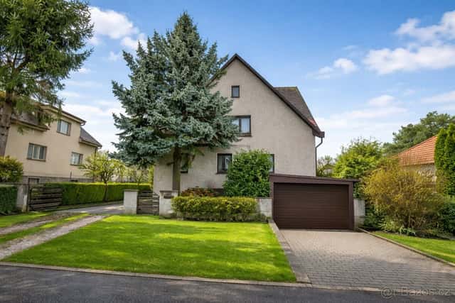 Prodej rodinného domu 125 m², pozemek 627 m² Zásmuky, okres Kolín