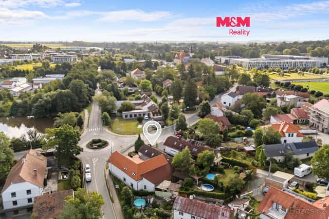 Prodej komerčního objektu, 128 m², Dolní Břežany, okres Praha-západ