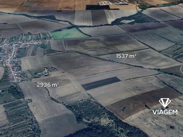 Pole 4 473 m², okres Hodonín