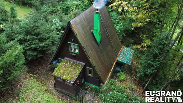 Prodej rekreační chalupy s dlouholetou klientelou – Nová Ves, okres Liberec