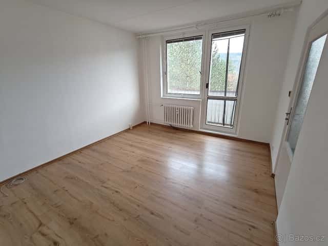 Pronájem bytu 3+1 Zlín-Severní Vršava, okres Zlín