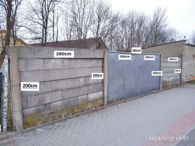 Reklamní plocha v Plzni na Borech, okres Plzeň-město