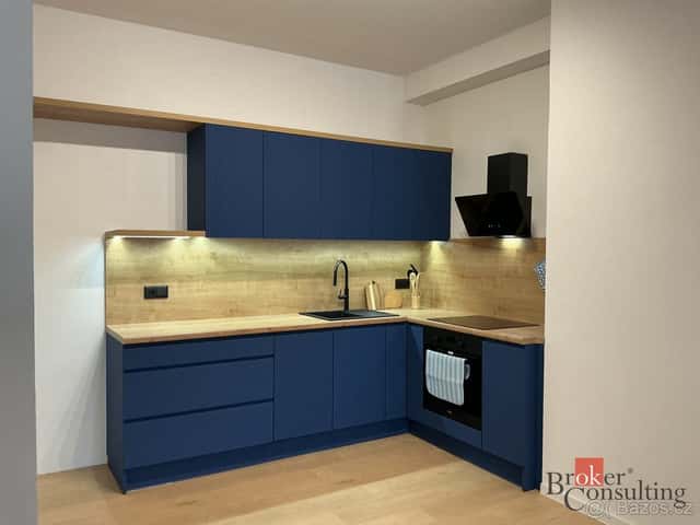 Podnájem, byty/1+kk, 57 m2, Mírové náměstí 98, 55001 Broumov, okres Náchod