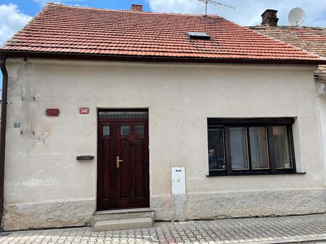 Rodinný dům 3+1 Žiželice n/C pozemek 129m2 zahrada 28m2, okres Kolín