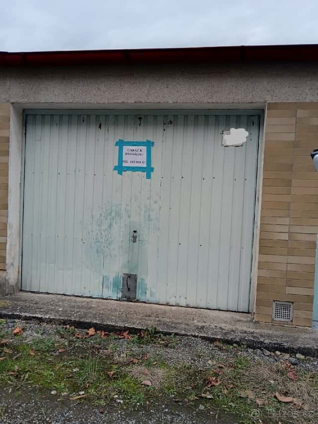 Pronájem garáže v Tachově, okres Tachov