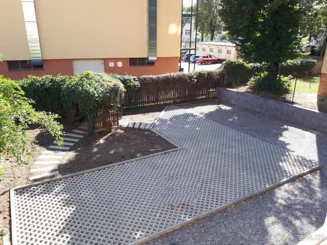 Pronájem parkovacího stání ve dvoře - Brno - Vranovská, okres Brno-město