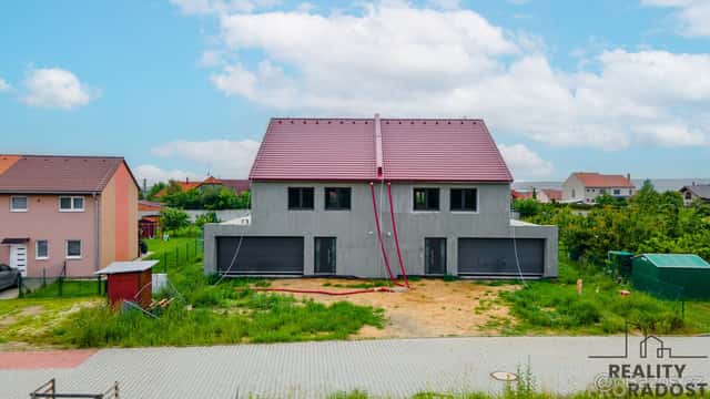 Prodej rodinného domu 4+kk, s garáží, pozemkem 608 m2, Medlo, Brno venkov, okres Brno-venkov