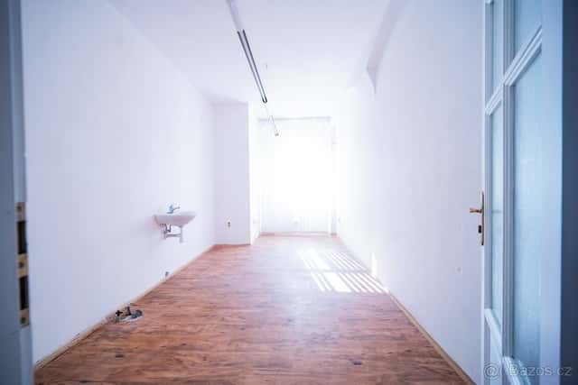 Pronájem nebytového prostoru 49 m² – Broumov, okres Náchod