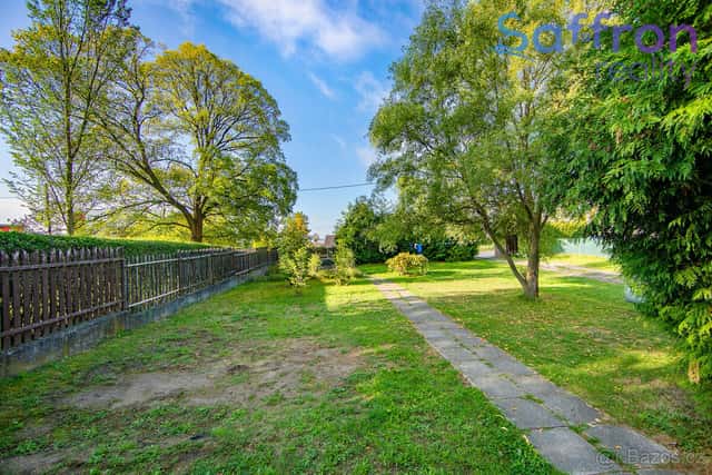 Prodej pozemku 1 950 m² s potenciálem pro výstavbu nové vily, okres Plzeň-město